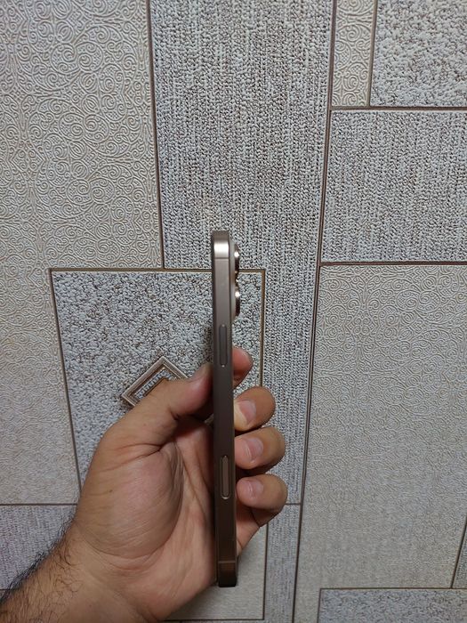 Продам Iphone 16 Pro Max 256 GB