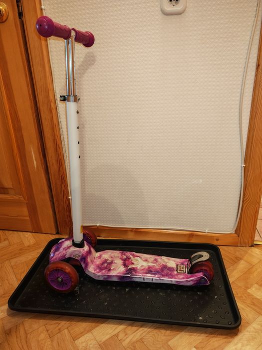 Продам самокат Reaction