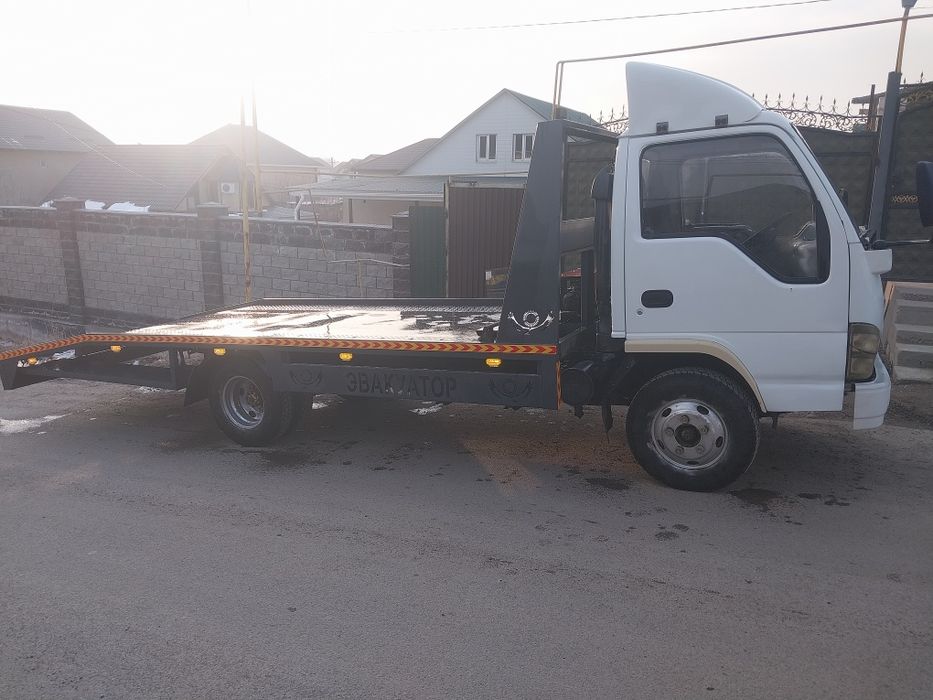 Продам эвакуатор