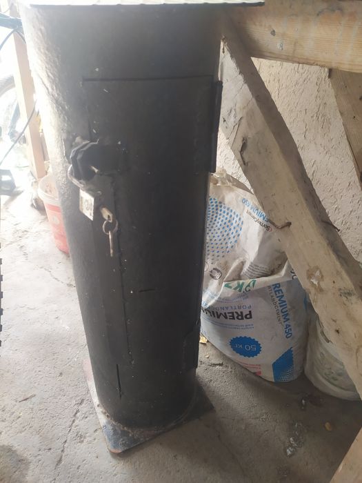 Сейф и сигнализация