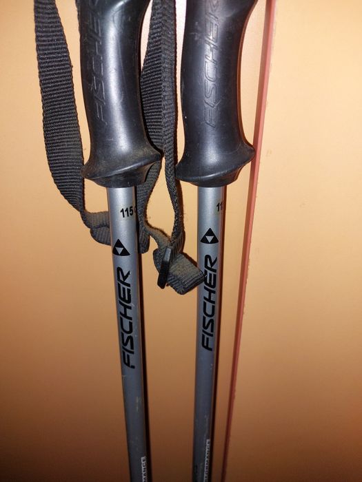 Vand set ski-uri head,bete Fisher,clapri head,casca schi