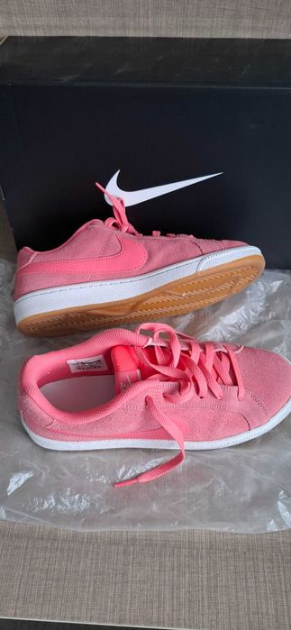 Спортни обувки Nike