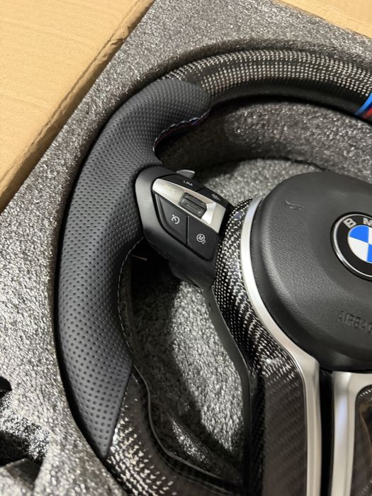 Volan BMW M Carbon Forjat