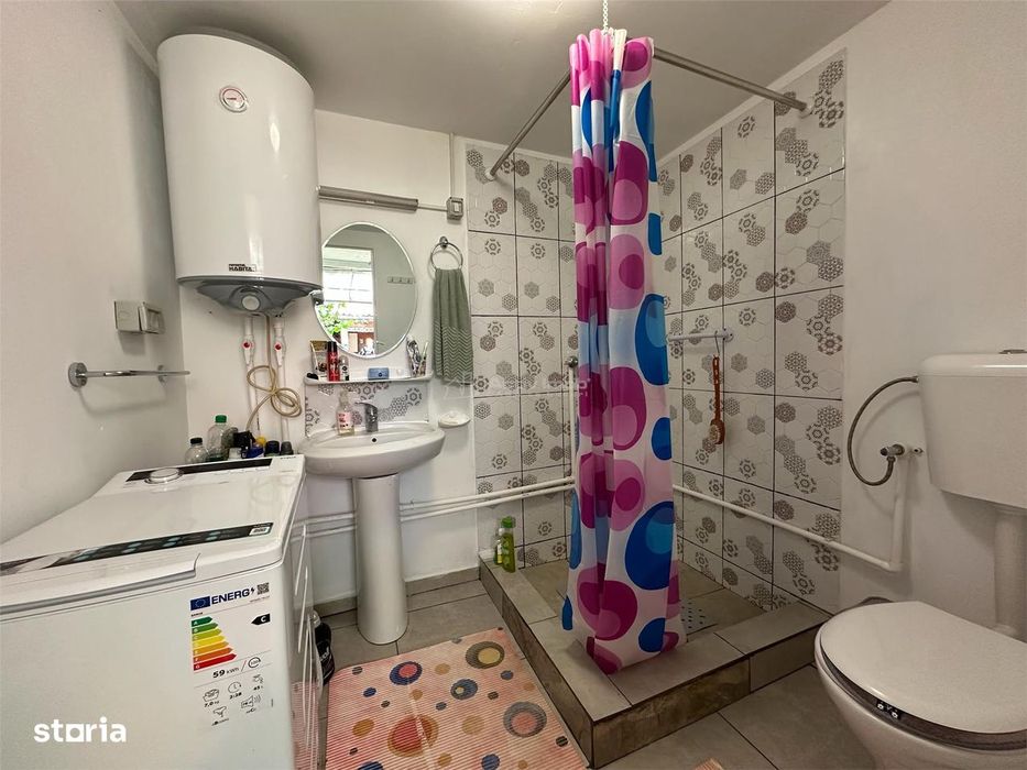 Casa Cocheta, Locuibila imediat,  cu Gradina si Curte,1500mp., Com.Bir