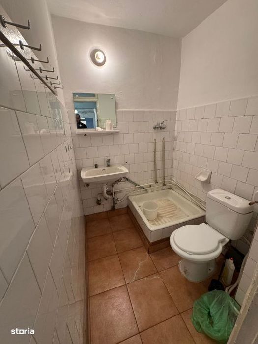 Apartament 4 camere ,decomandat– Micro 16, Bd. Muncii etaj 3/4