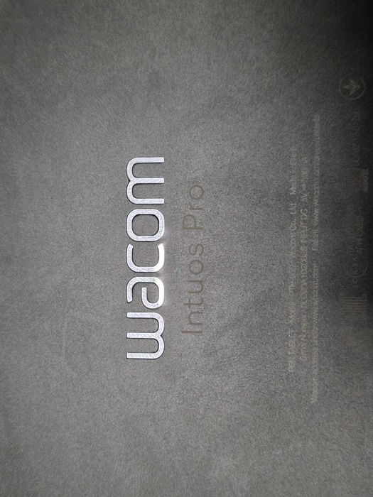 Tableta grafica Wacom Intuos PRO M