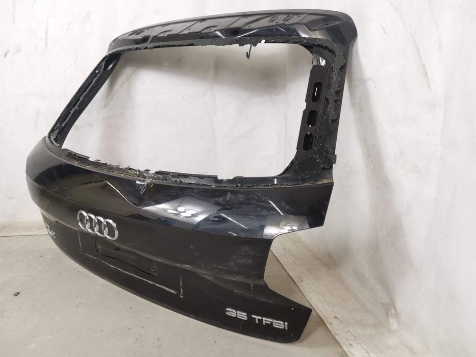 Задно стъкло Капак багажник Ауди Q2 1 [ - ] Повреден Audi Q2 1 [ - ] П