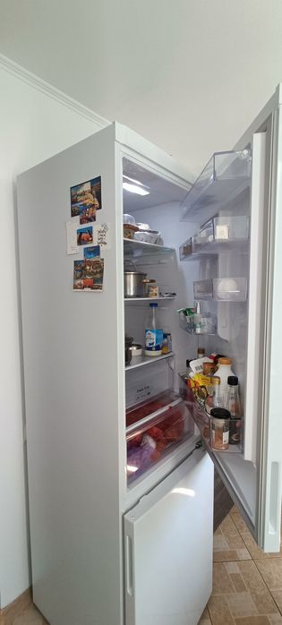Продам холодильник Samsung