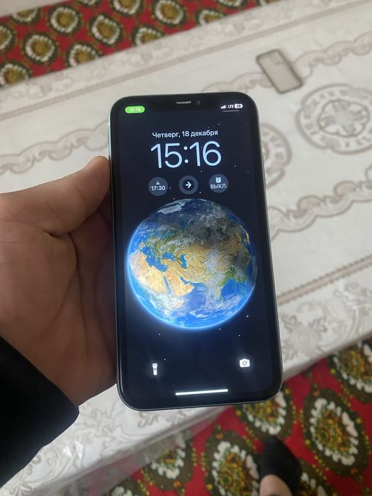 iphone 11 128 emkost 100
