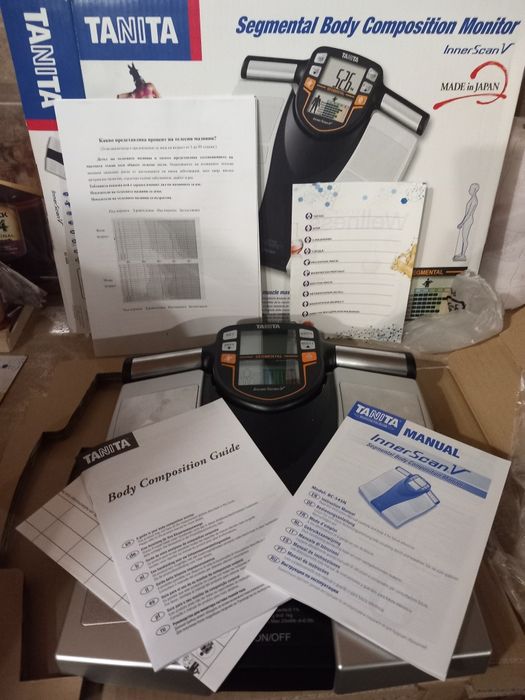 Танита-уред за измерване на теглото и др.