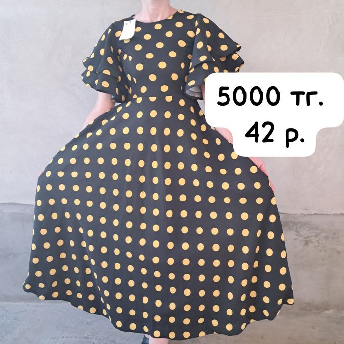 Продаются красивые платья.