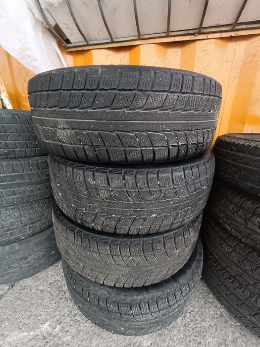 Продам шины 195/65/15 зима