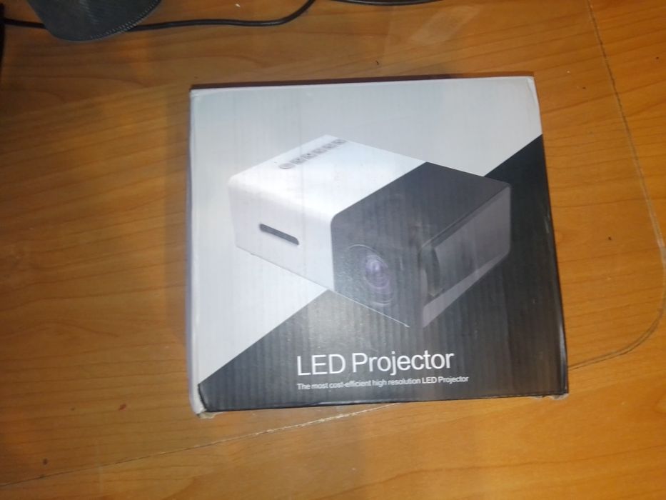 LED proektor проэктор