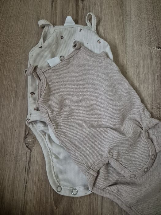 Set 2 body H&M/ 56/ fetițe/ 0-2 luni