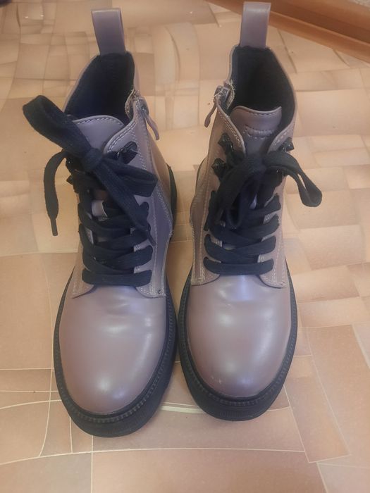 Продам демисезонные сапожки