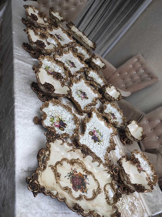 Очень красивые вазы 2 набора