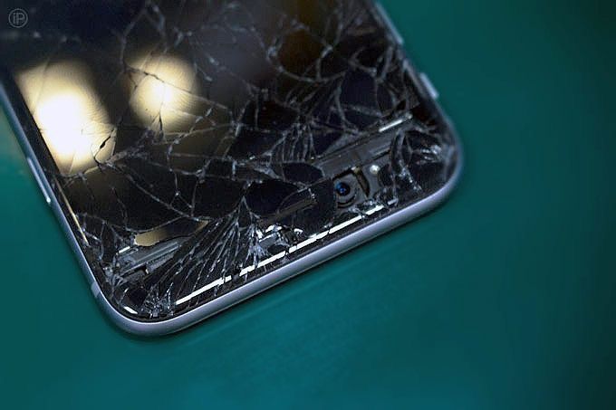 Замена дисплей iPhone