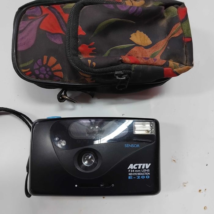 фотокамери работещи + светкавица