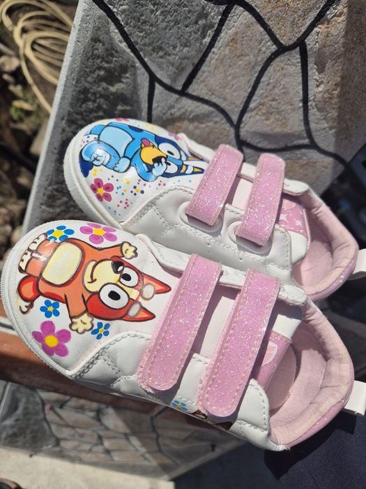 Ръчно рисувани детски кецове