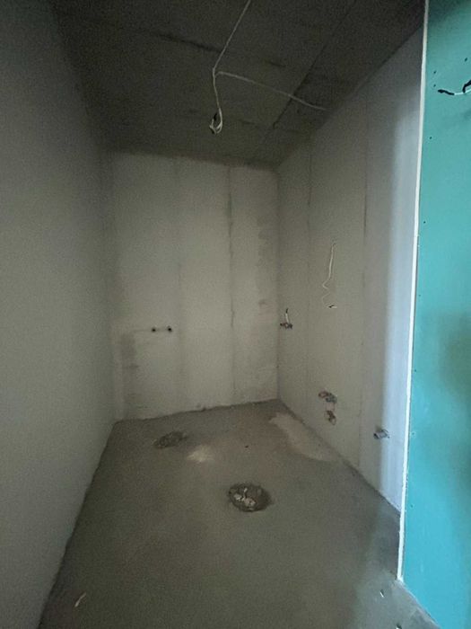 Продава се Тристаен апартамент в Велико Търново, Зона Б - 140 кв.м за 765 €/кв.м - Снимка #11
