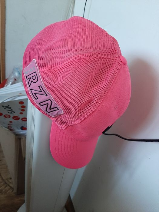 Nike шапка с козирка/фуксия/