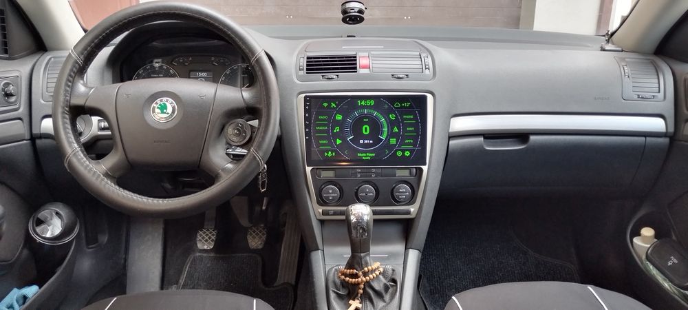 Vând Skoda Octavia 2
