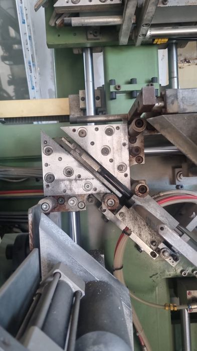 Vand utilaj tamplarie (sudura la 4 capete)