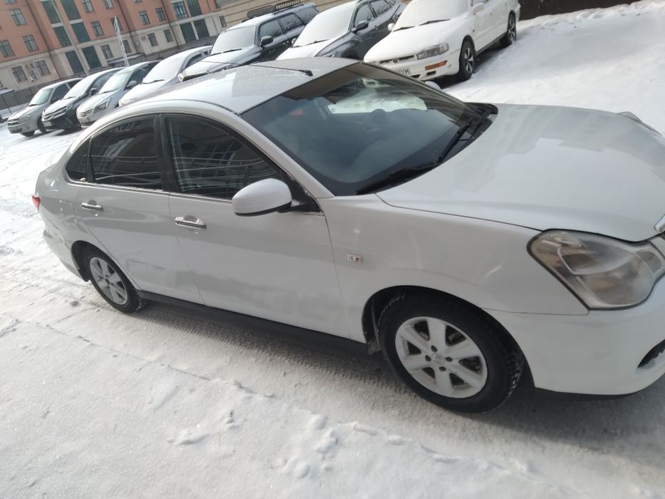 Автомобиль лековая