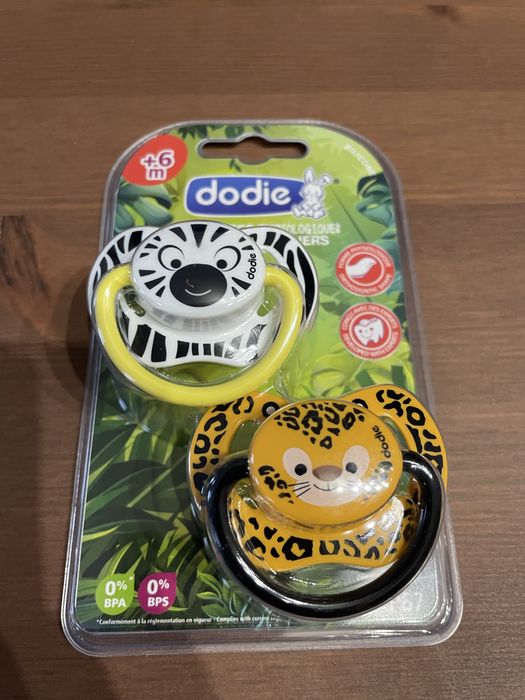 Нов комлект залъгалки Dodie, 6m+