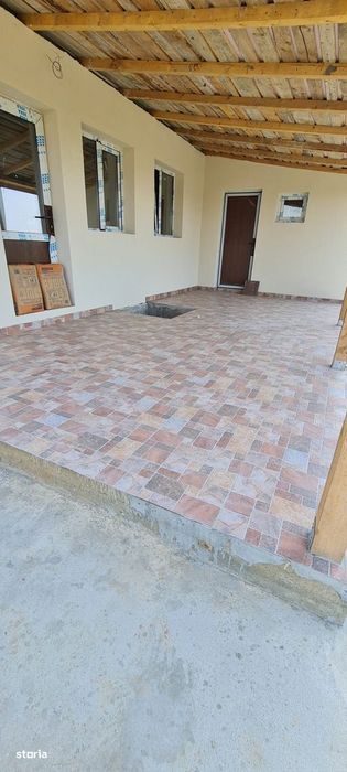 Casă nouă cu 5 camere