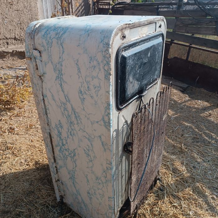 Холодильник, Зил Москва