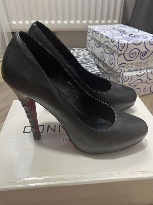 Туфли женские