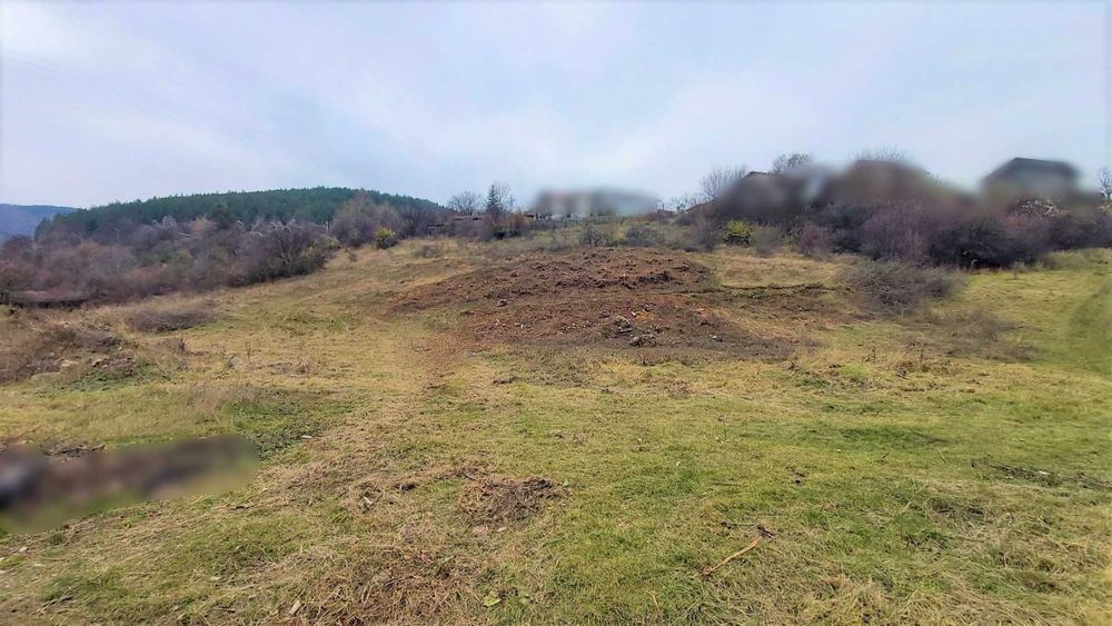 Парцел в гр. Перник, кв. Могиличе, за жилищно строителство