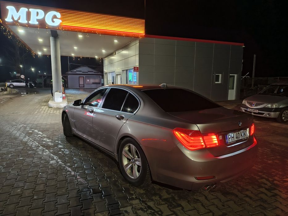 Vand urgent bmw seria 7 in stare foarte buna fara nicio problema