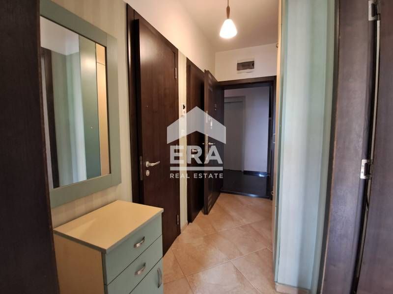 Продава се Двустаен апартамент в Варна, Център - 62 кв.м за 3049 €/кв.м - Снимка #9