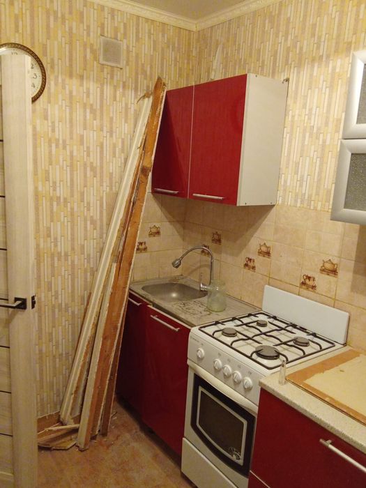 Продам   кухоный гарнитур