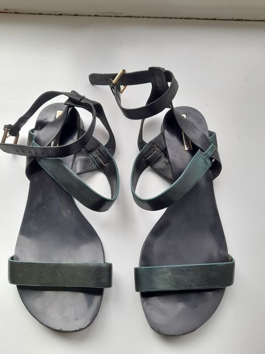 Сандали Basconi кожа.