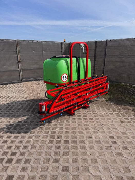 Опрыскиватель навесной 400л