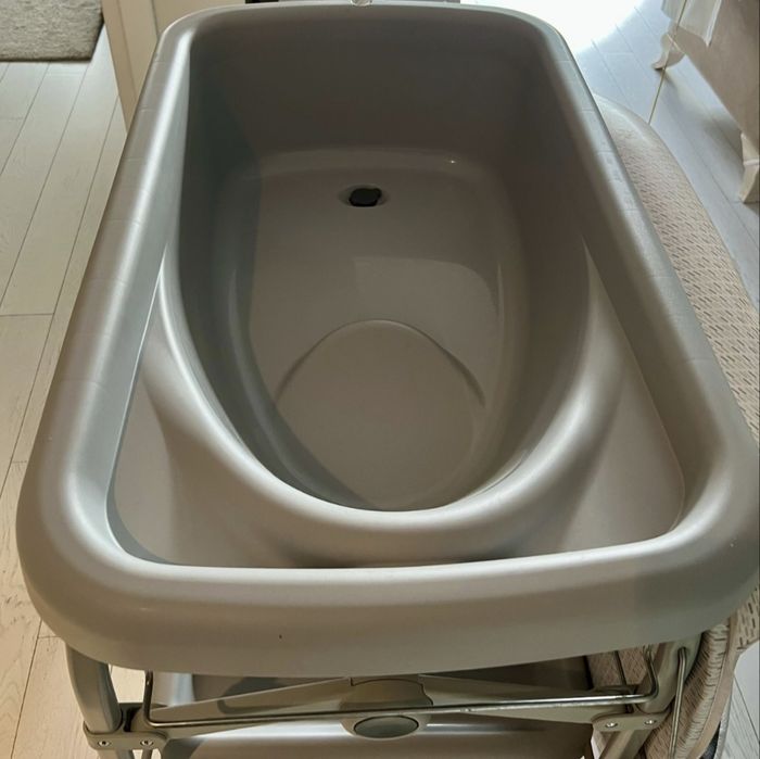 Masa de infasat + cadita  chicco 2 in 1