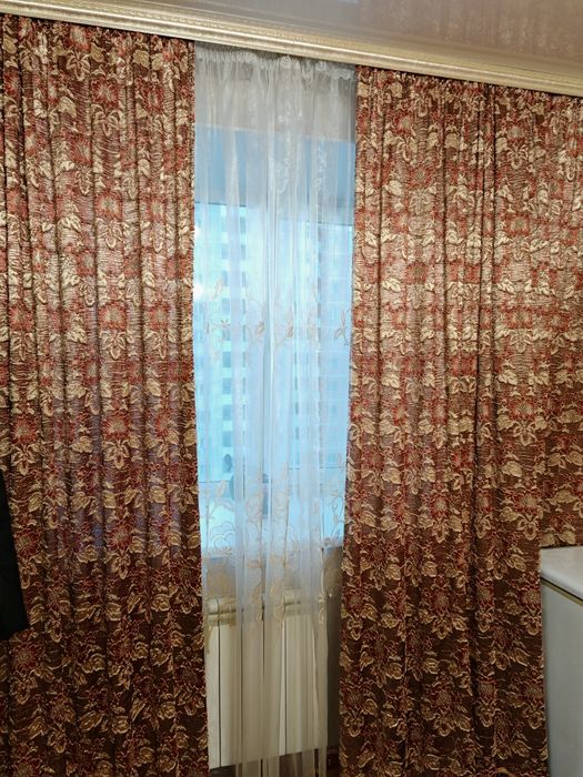 Продам б/у шторы и тюль