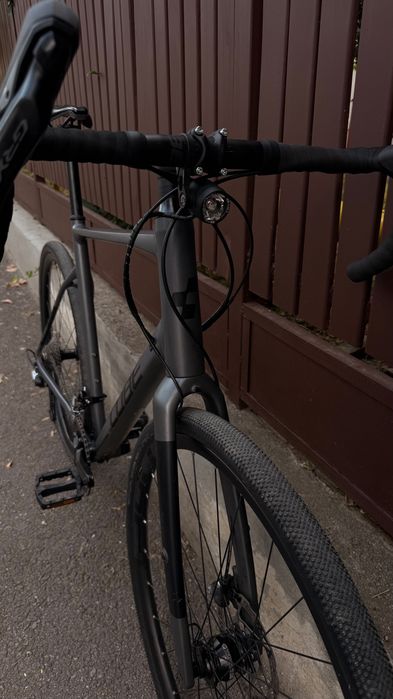 Cube Nuroad Race XL Gravel GRX 800 Shimano frane Hidraulice 2x11 bikepacking adventure bicicleta trekking