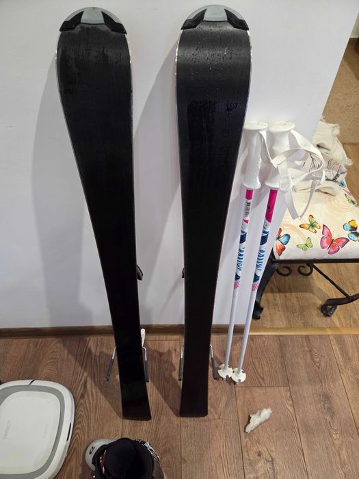 Детски ски,щеки и скиобувки.