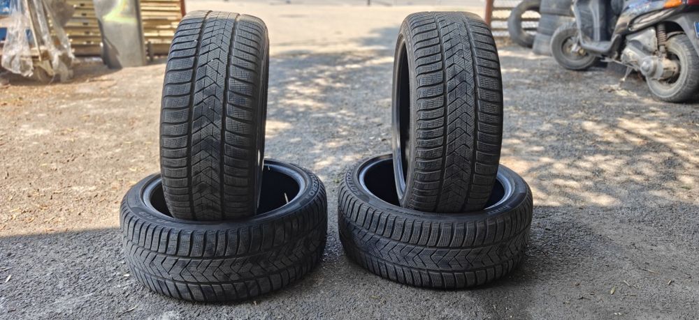 Pirelli Winter Sottozero 3 XL, размер 235/40 R19