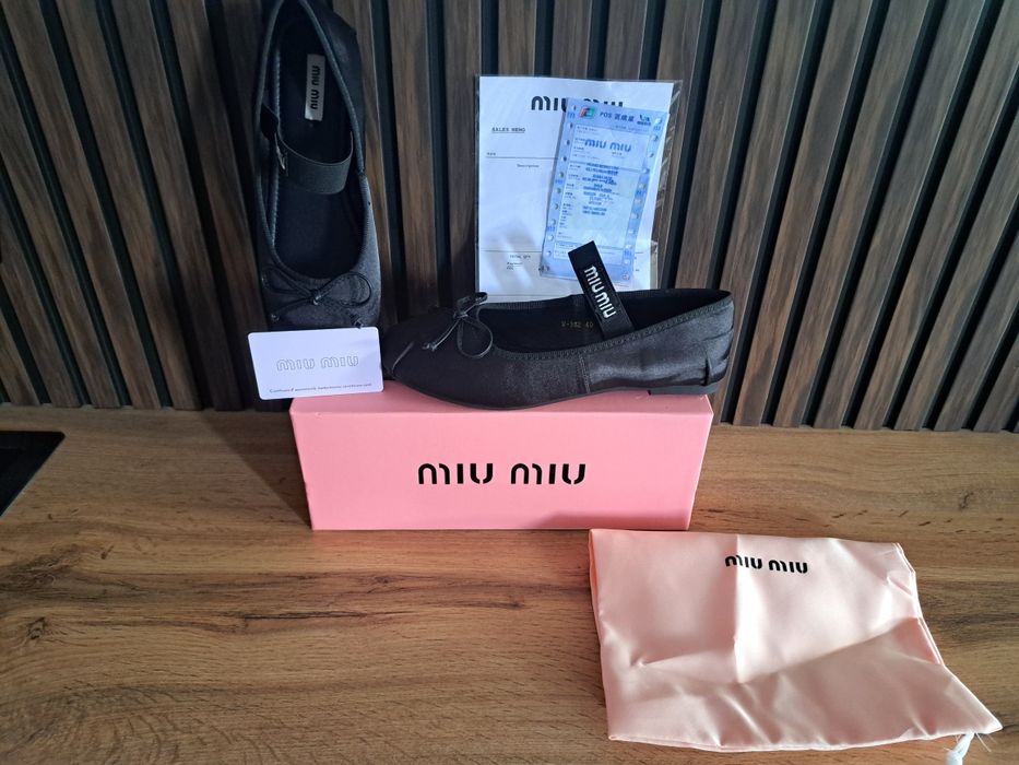 Продаю брендовые балетки Мью Мью