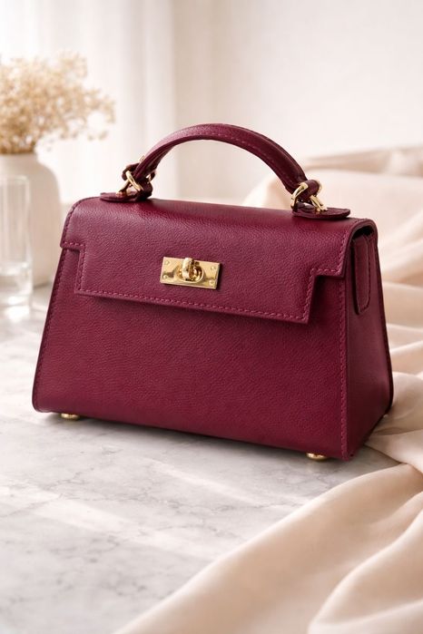 Сумка  кожаная  новая