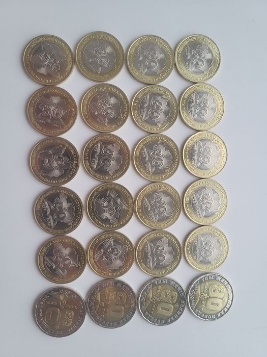 Продам монеты юбилейные