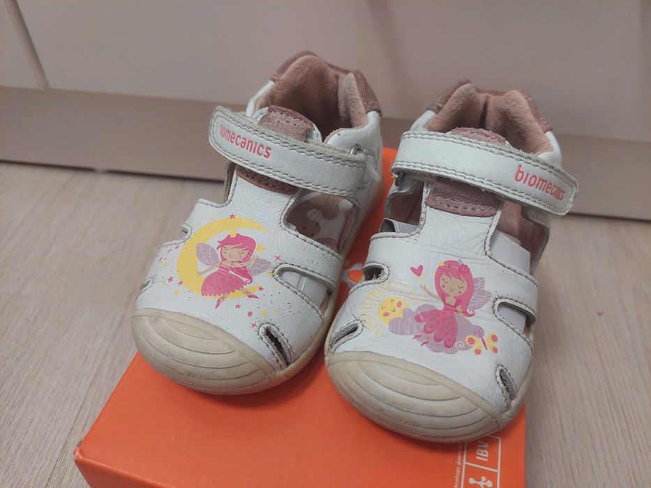 Бебешки сандали Biomecanics