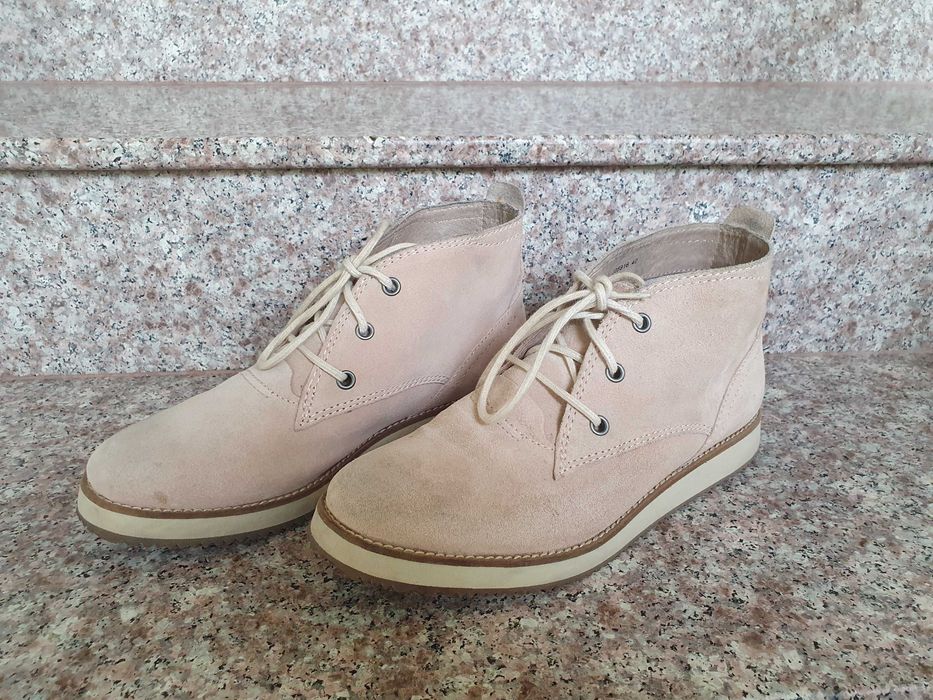 Дамски обувки от естествена кожа