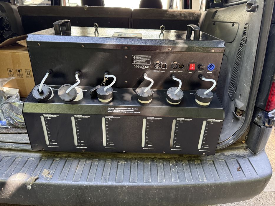 Masina baloane cu fum