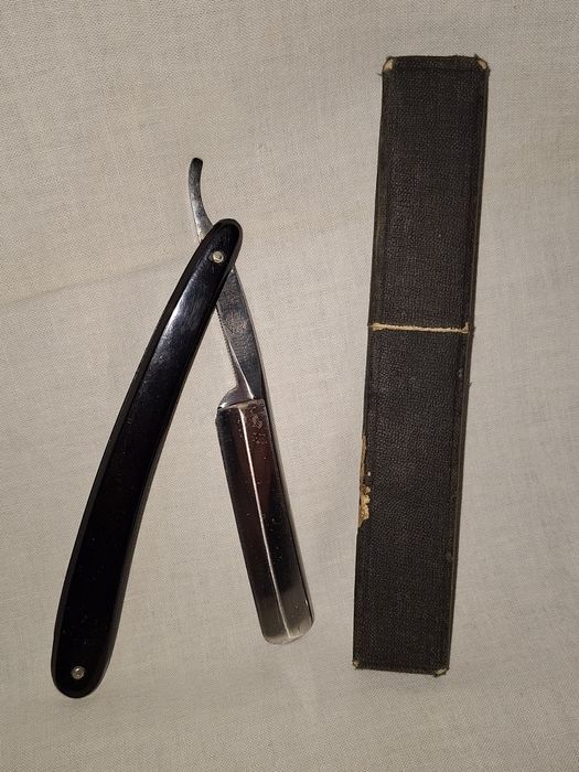 Стар рядък бръснач--Solingen--RUF--marke--HAMMOND